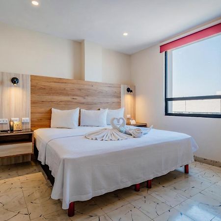 Hotel Central Merida By Kavia Екстериор снимка